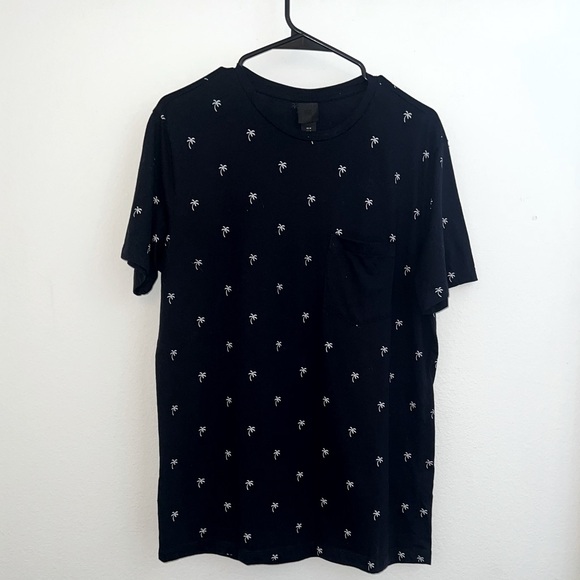 Men’s H&M Palm Tree Tee - Picture 1 of 4